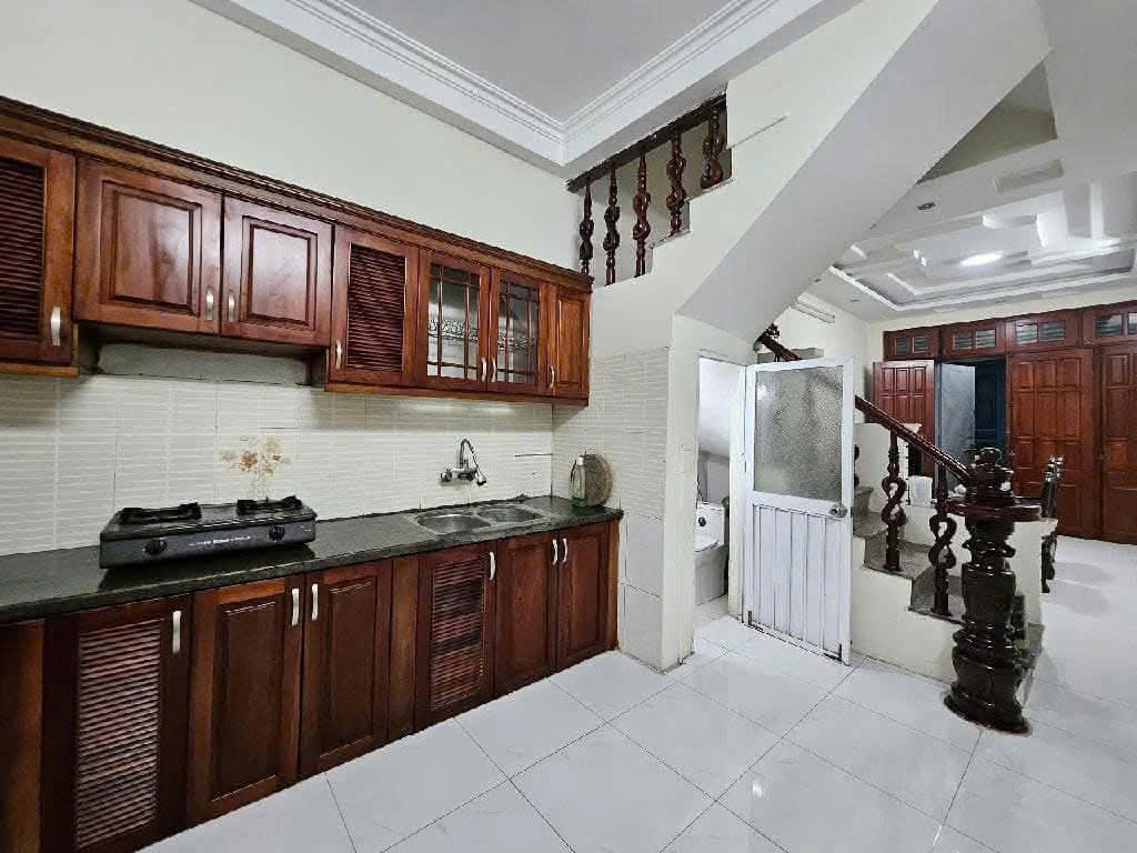 Bán Nhà Khu Phân Lô Ô TÔ, KINH DOANH 50m 11,5 tỷ, Nguyễn Viết Xuân, Thanh Xuân.