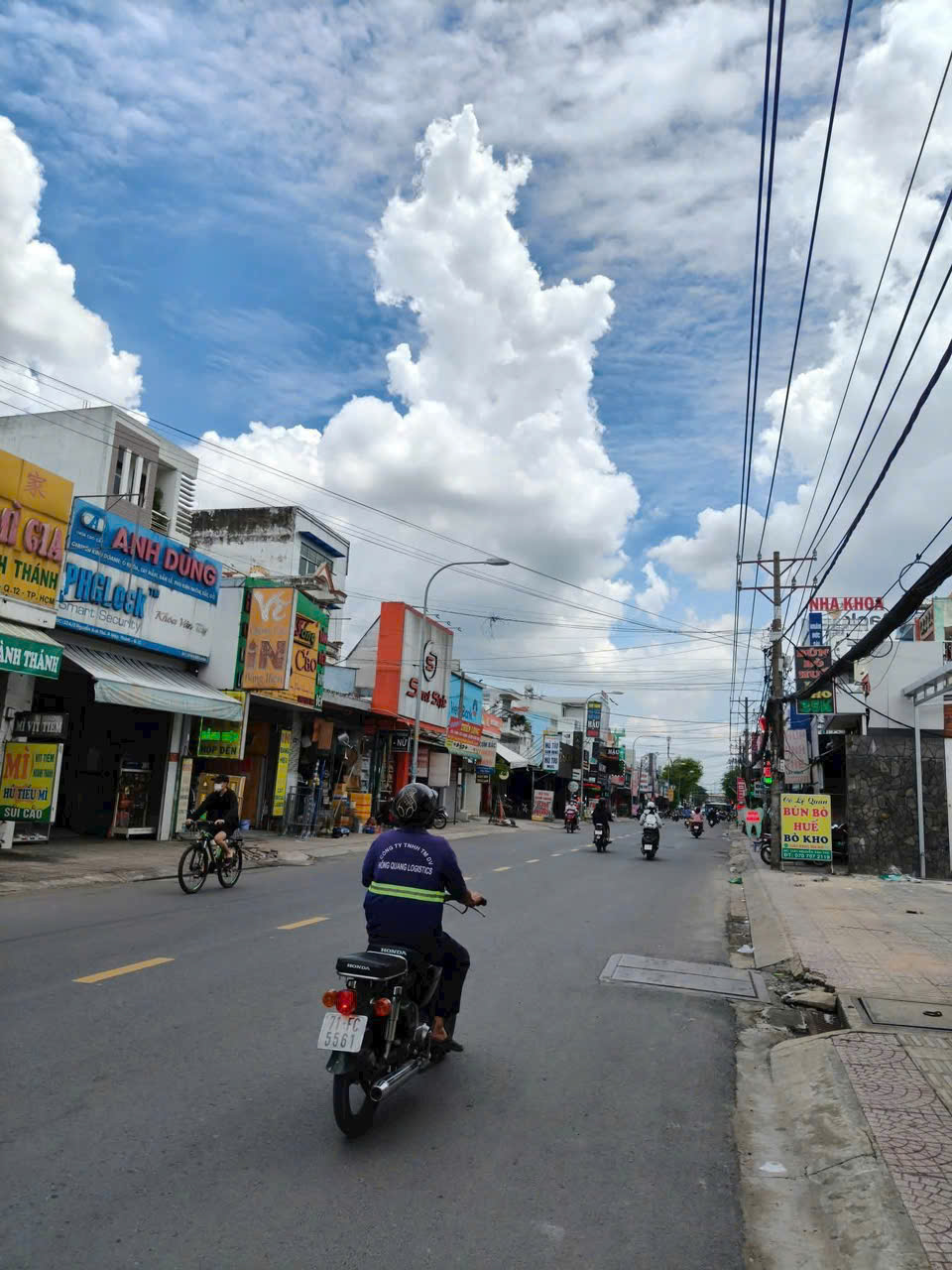 MẶT TIỀN NGUYỄN ẢNH THỦ – Q12 – NGANG KHỦNG 6M – KD ĐỈNH – CHỈ 15,5 TỶ