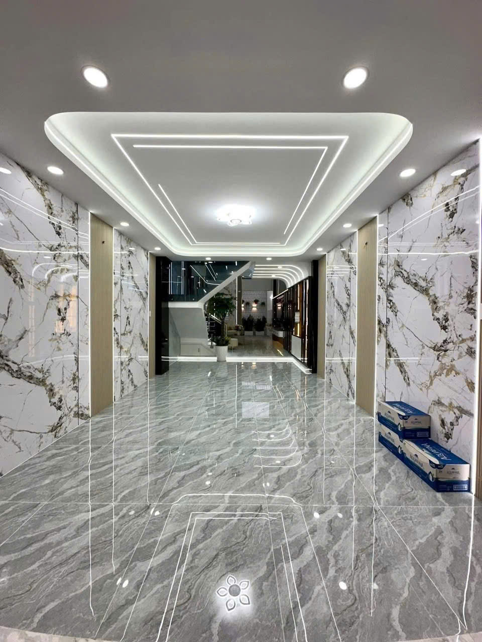 BÁN NHÀ PHỐ CAO CẤP – ĐƯỜNG 10M DƯƠNG THỊ MƯỜI, Q.12 – FULL NỘI THẤT – GIÁ 8,2 TỶ TL
