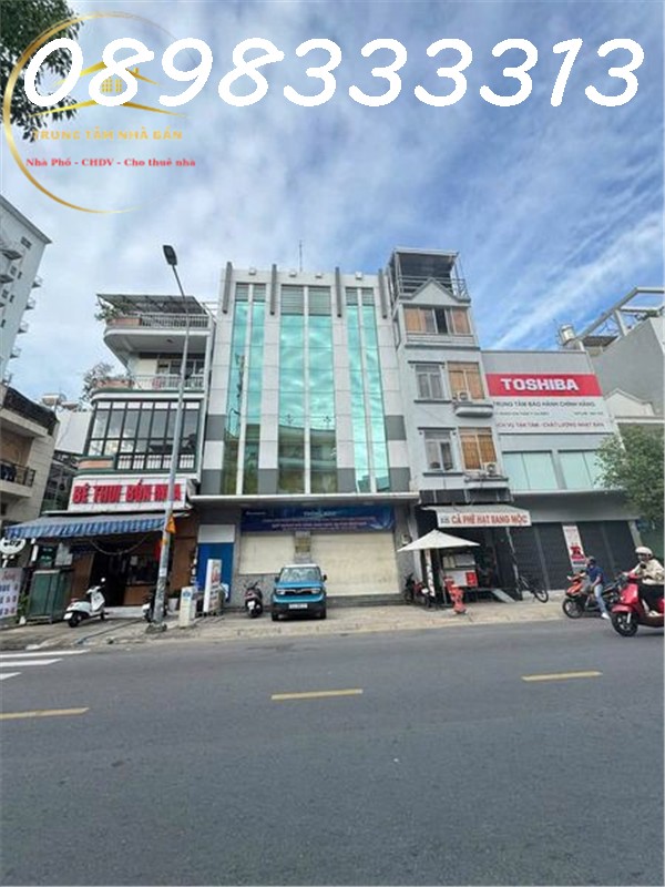 Bán tòa nhà Mặt tiền 29A Hoàng Hoa Thám, DT 8.7x26m, 4 tầng, Sacombank đang thuê 140 triệu/tháng , P.6, Q.Bình Thạnh