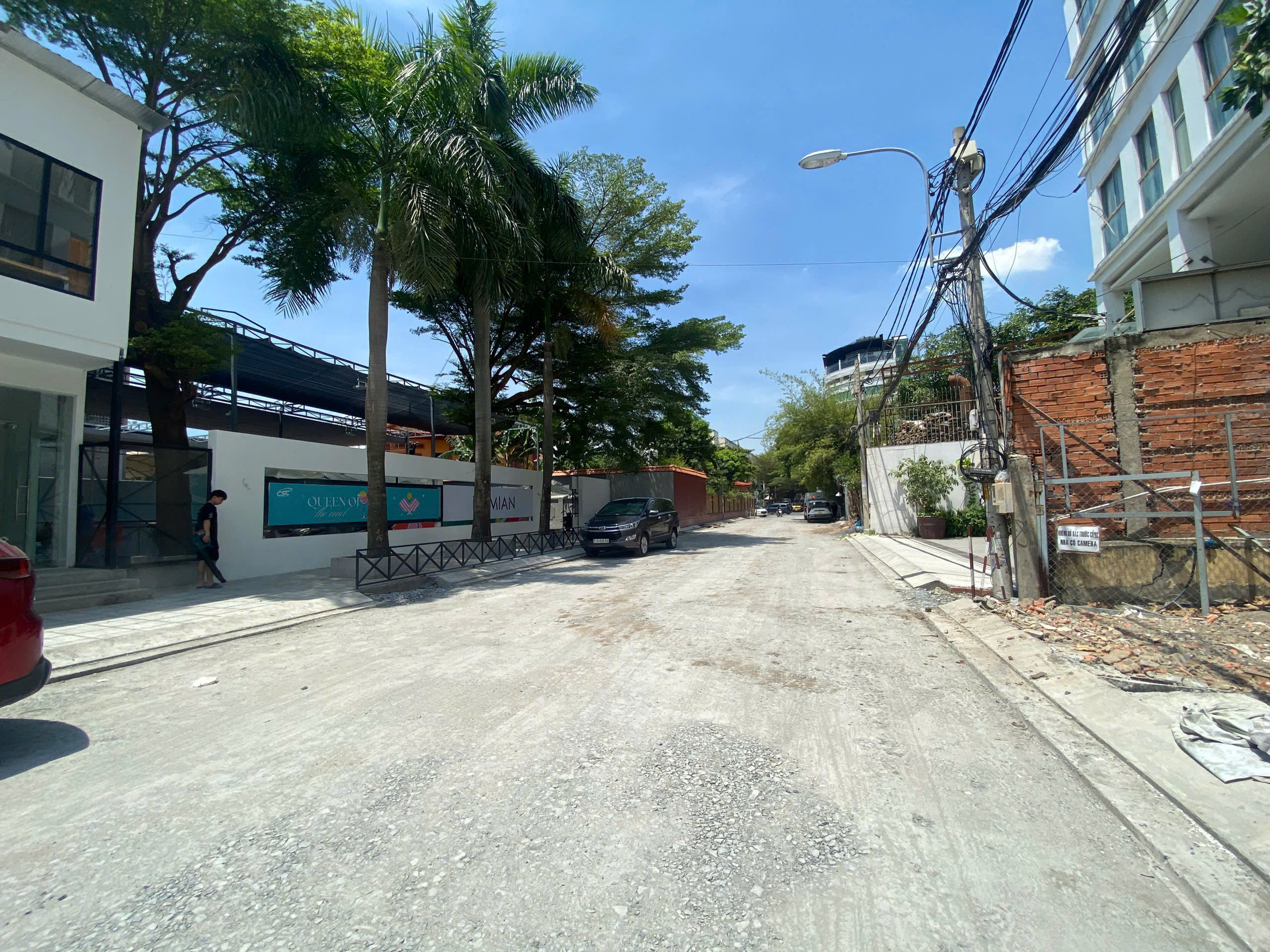 Bán đất mặt tiền Quốc Hương – 600m² – 205 tỷ – Gần Masteri, Metro, khu sầm uất