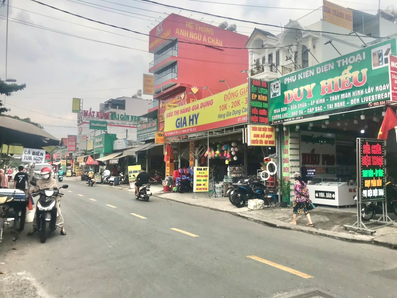 Bán gấp lô đất 270m² ngay chợ Trung Mỹ Tây – MTKD sầm uất – 2 sổ riêng