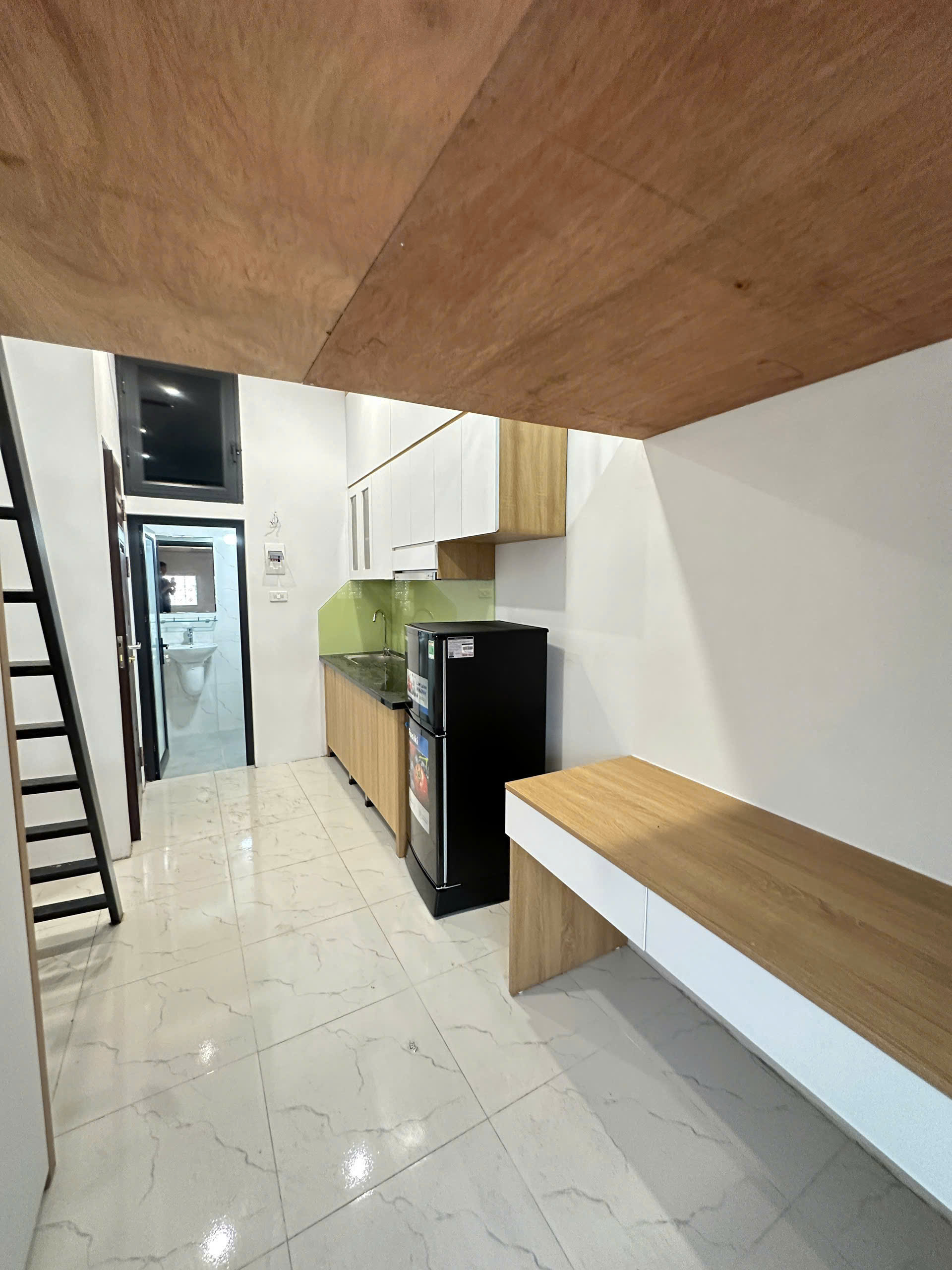 (Cực hiếm) Căn hộ Gác xép cao cấp 22m2 mới khai trương tại ngõ 44 Trần Thái Tông – Cầu Giấy