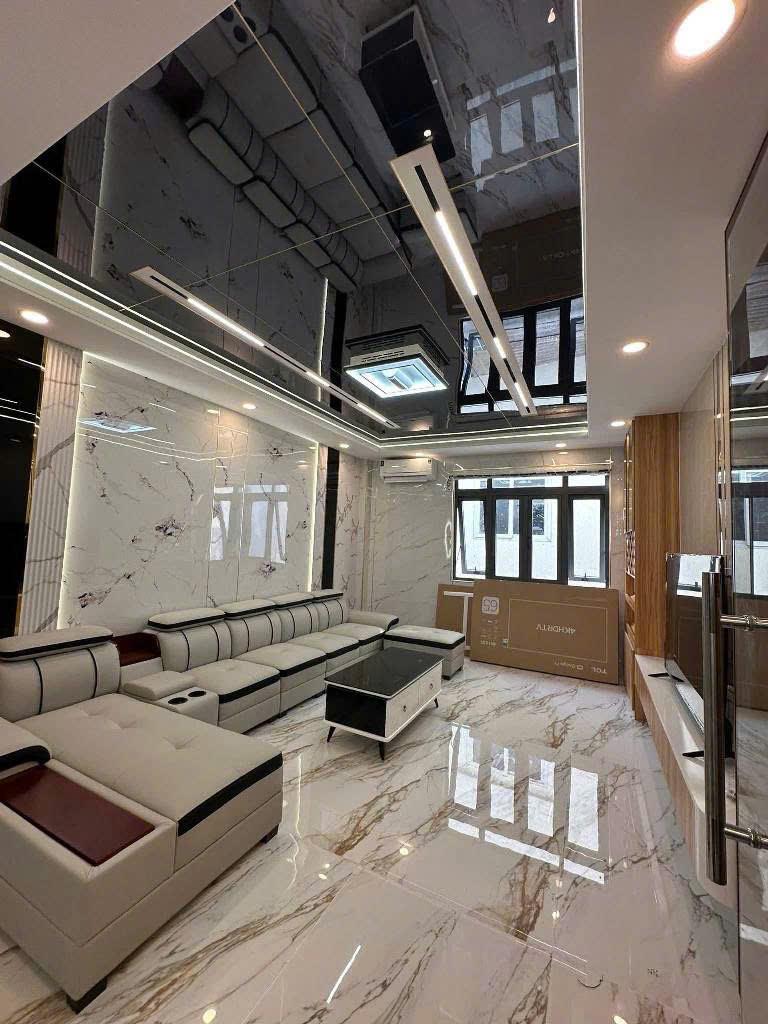 NHÀ MỚI BÌNH TÂN, GẦN LÊ VĂN QUỚI, 5 TẦNG, THANG MÁY, NHỈNH 8 TỶ