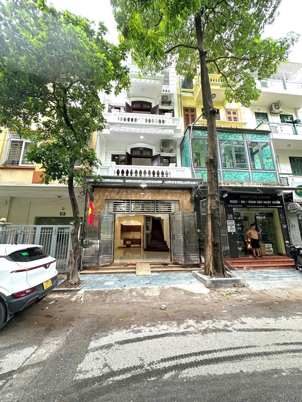 🔥🔥🔥 MẶT PHỐ MẶT PHỐ TRUNG YÊN _CẦU GIẤY VỚI DIỆN TÍCH 75M NHÀ 5 TẦNG MẶT TIỀN 5M CHỈ CÓ 37 TỶ. – VỈA HÈ KINH DOANH VÔ ĐỐI