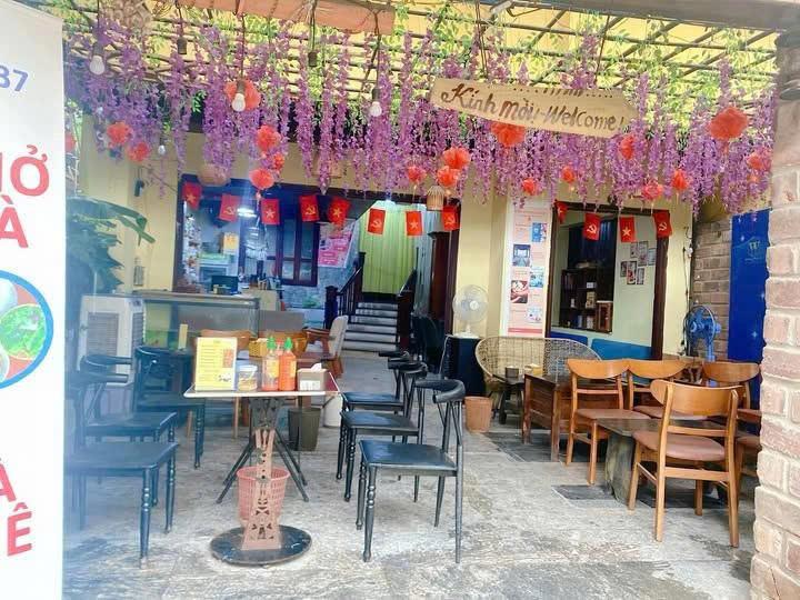 CHÍNH CHỦ SANG NHƯỢNG MẶT BẰNG COFFEE RỘNG GẦN 200M2