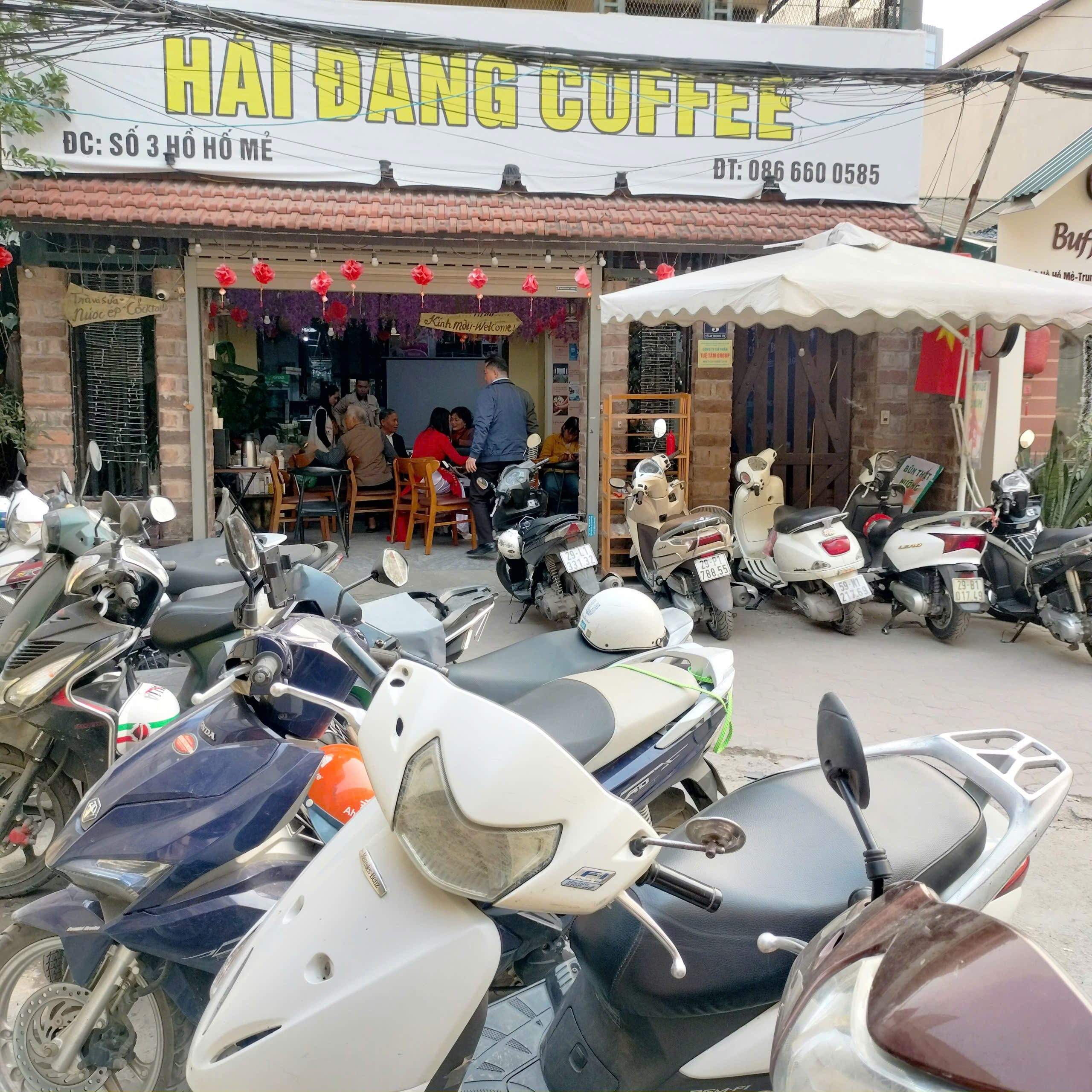 CHÍNH CHỦ SANG NHƯỢNG MẶT BẰNG COFFEE RỘNG GẦN 200M2