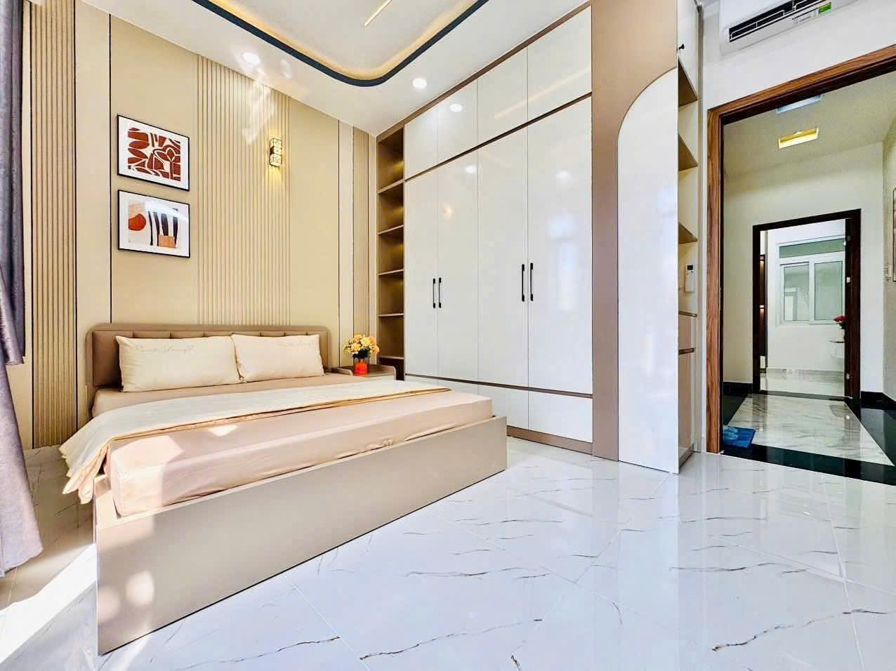 NHÀ PHỐ TÂN CỔ ĐIỂN ĐÚC 4 TẤM – 4,2×12,5 – KPL ĐỒNG BỘ – NHÀ CAO TẦNG DÂN TRÍ CAO