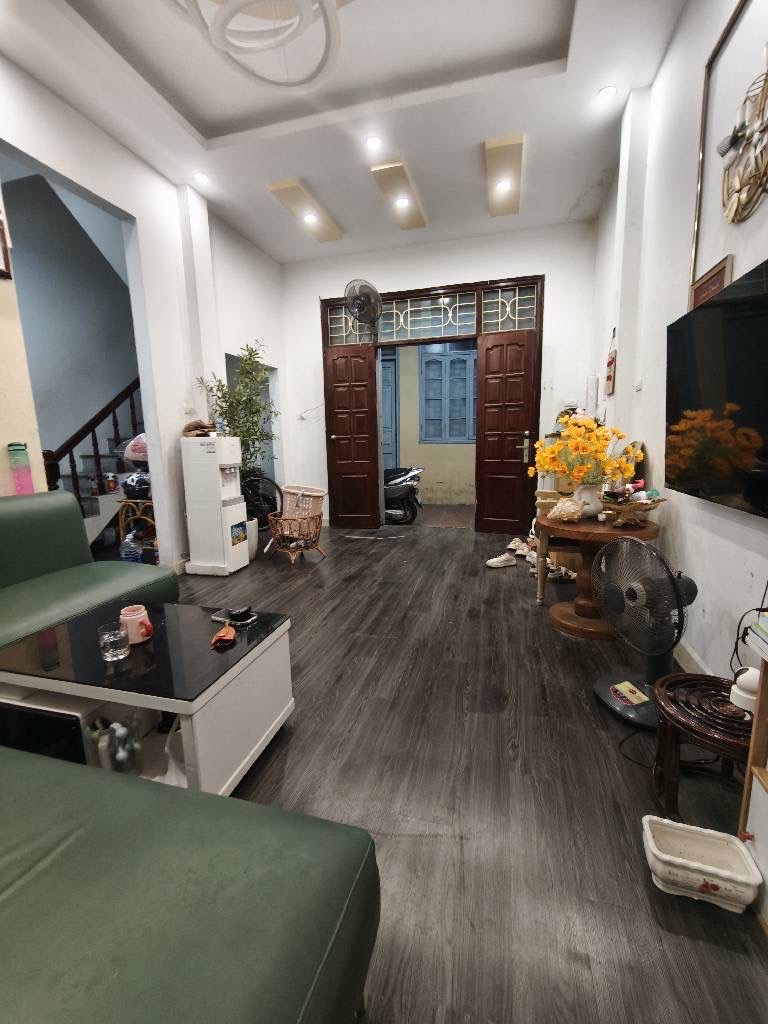 VÕ CHÍ CÔNG RẤT GẦN PHỐ,NGÕ NÔNG RỘNG-5 TẦNG-53M GIÁ 10 TỶ 500