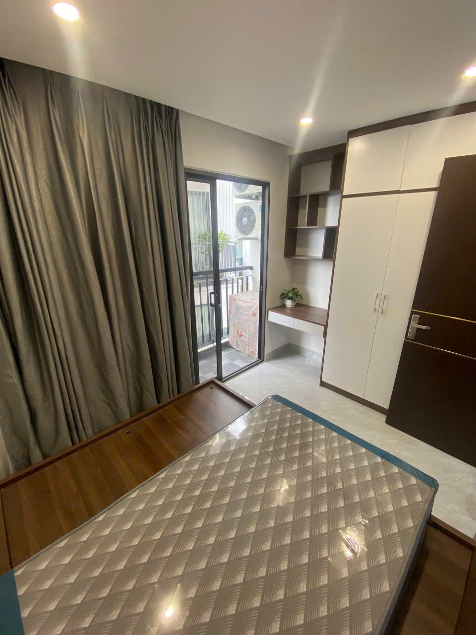 CHO THUÊ CĂN HỘ 45m2 ĐẦY ĐỦ ĐỒ TẠI NGÕ 89 PHAN KẾ BÍNH, BA ĐÌNH, HÀ NỘI