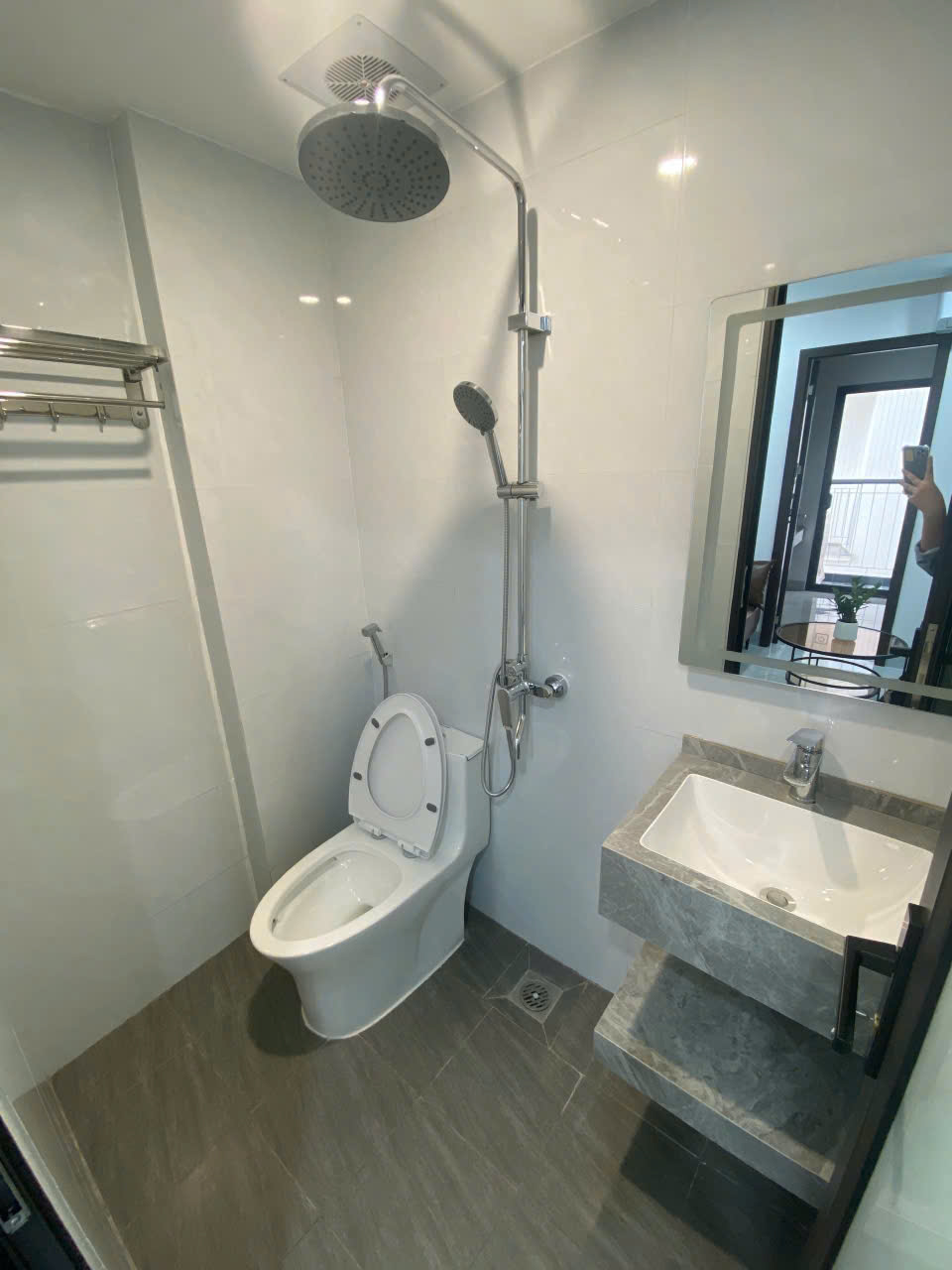 CHO THUÊ CĂN HỘ 45m2 ĐẦY ĐỦ ĐỒ TẠI NGÕ 89 PHAN KẾ BÍNH, BA ĐÌNH, HÀ NỘI
