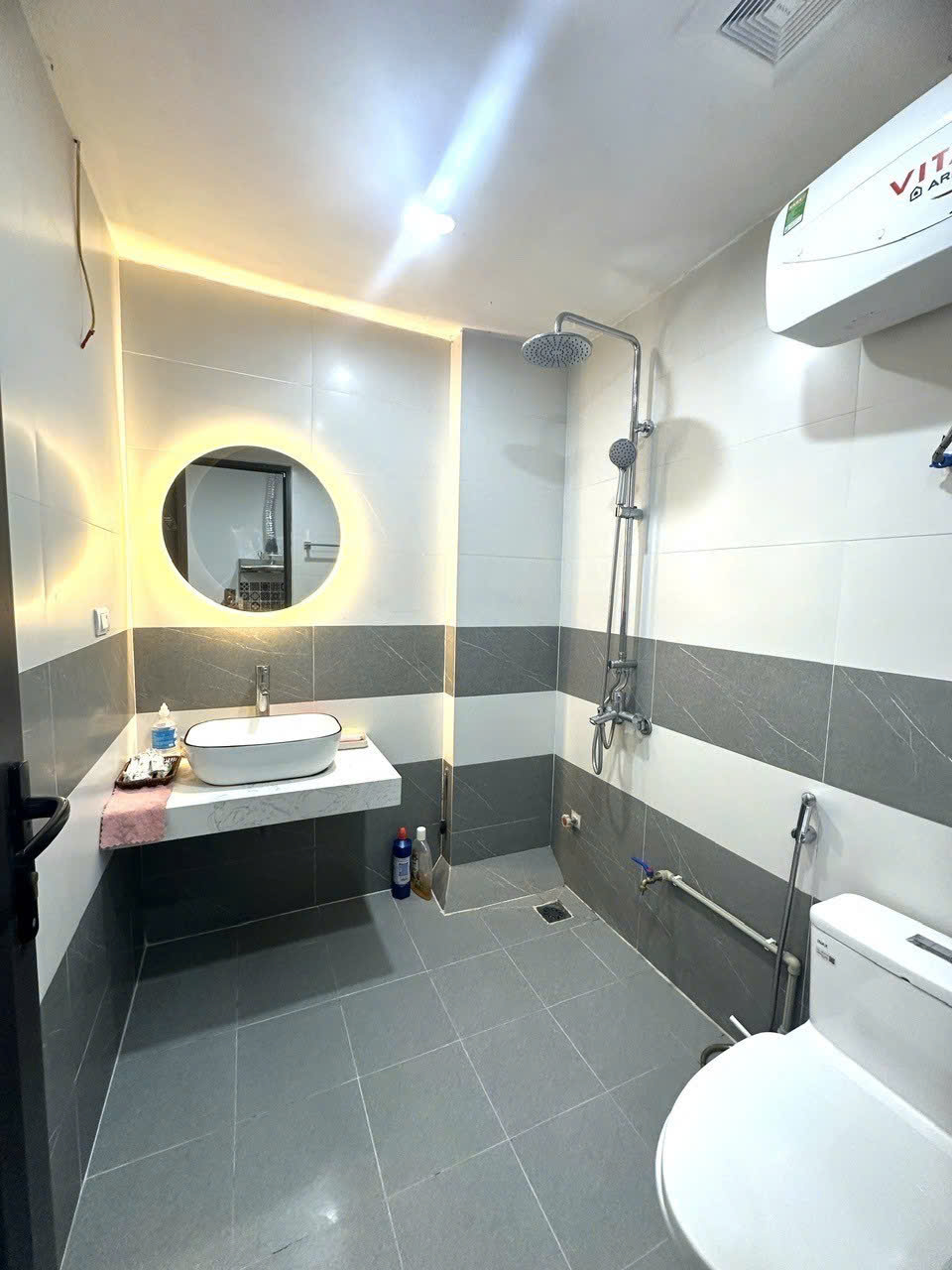 BÁN NHÀ GIÁP BÁT, HOÀNG MAI, 78 M2 , 6 TẦNG THANG MÁY, MẶT TIỀN 4 M, GIÁ 19,6 TỶ,