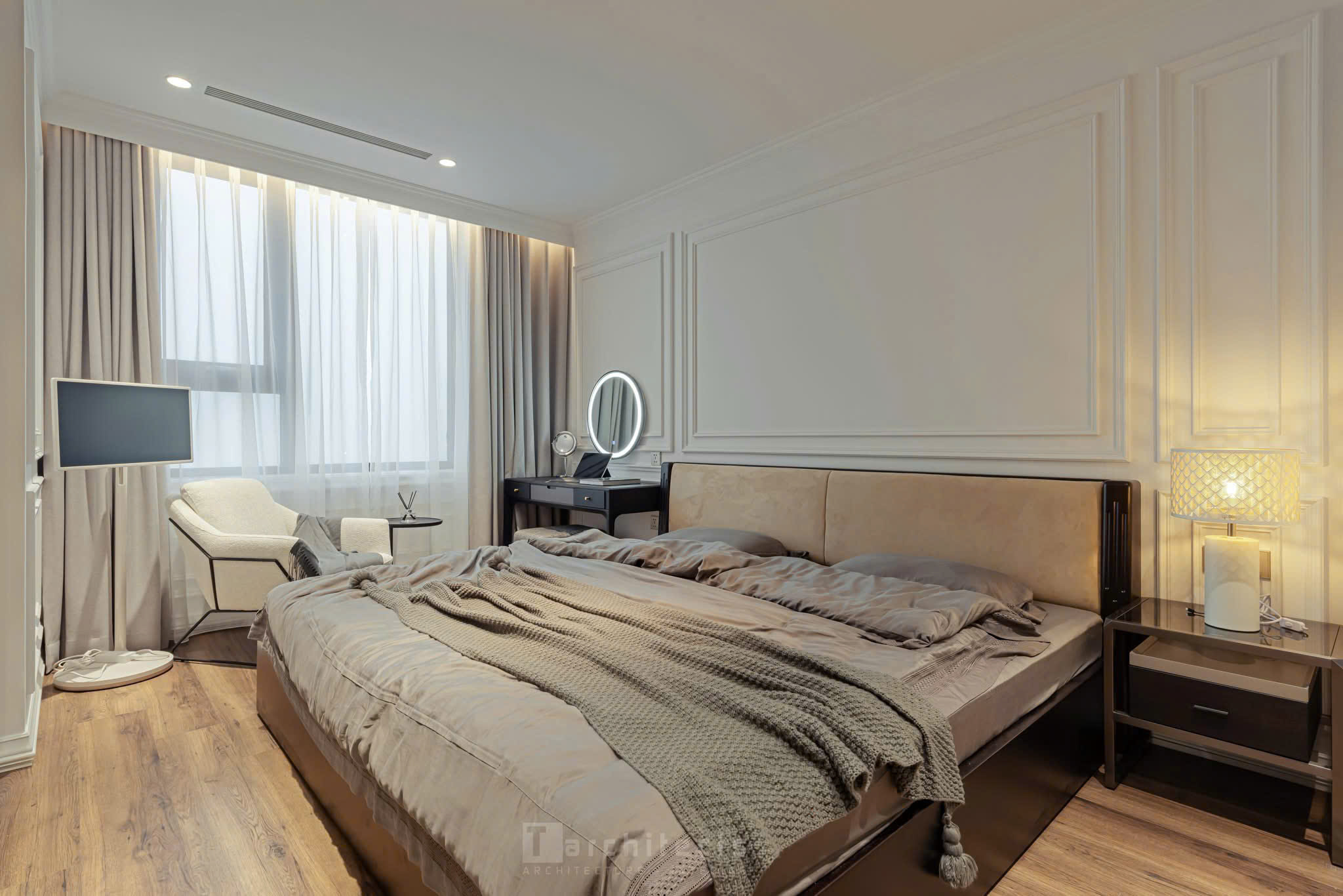 Bán nhà Phố Trạm 56m MT4m 7 tầng thang máy ô tô tránh hơn 18 tỷ