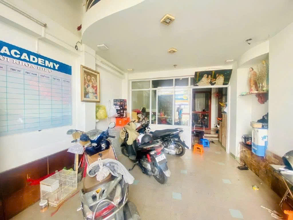 Nhà MTKD Trường Chinh, Q12: 4×14, 4 Tầng, 5PN, Kinh Doanh Sầm Uất – Nhỉnh 13 tỷ