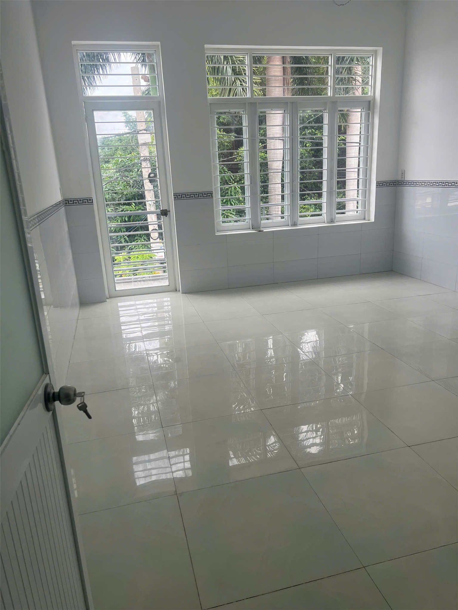 HOT !!! NHÀ ĐẸP – Giá Tốt – Cần Bán Nhanh Căn Nhà Tại HÓC MÔN, TP HCM