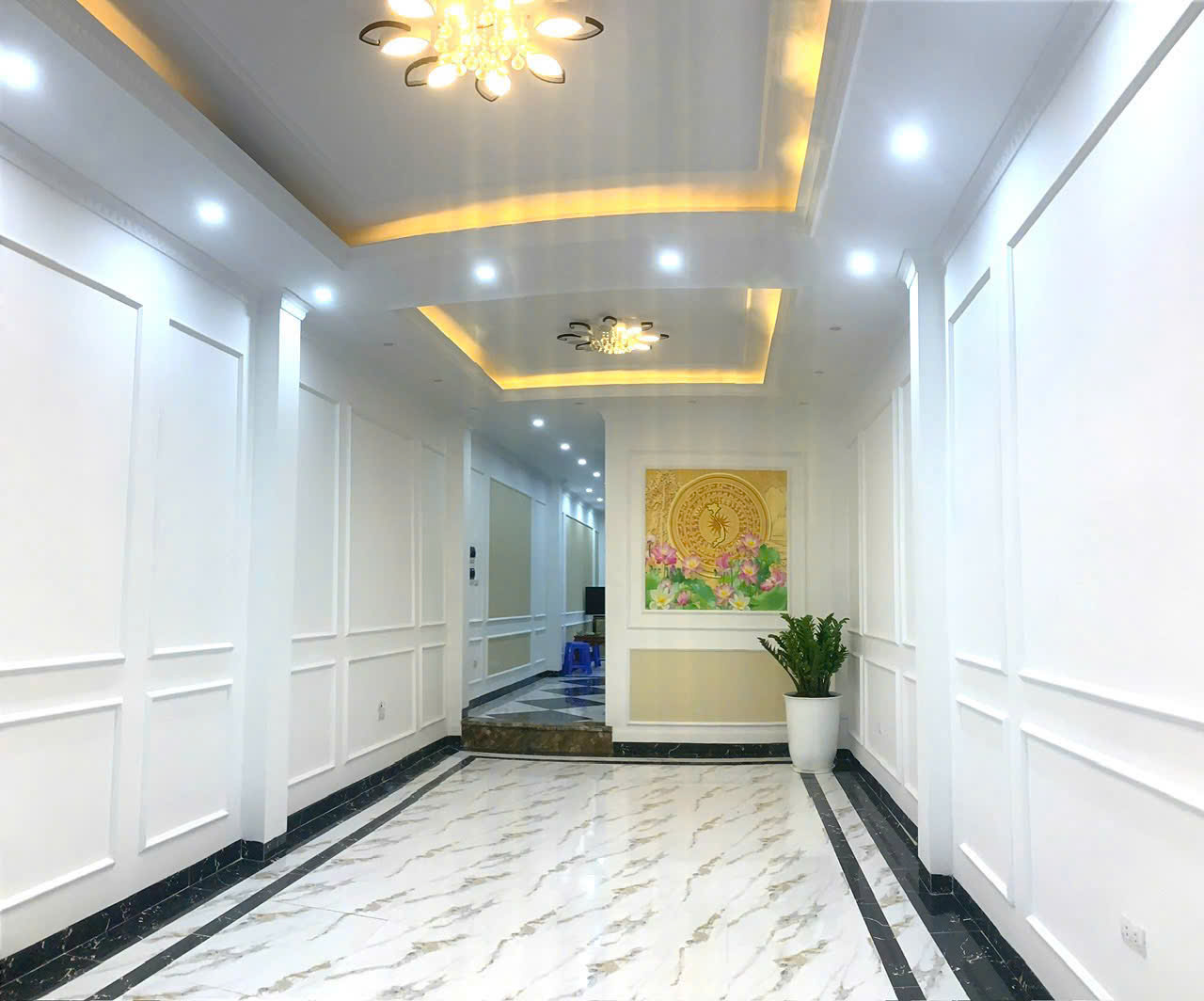 BÁN NHÀ GIÁP BÁT – Ô TÔ VÀO NHÀ – KINH DOANH DÒNG TIỀN ĐỈNH CAO – 6 TẦNG THANG MÁY – 2 THOÁNG TRƯỚC SAU – DOANH THU ĐỀU ĐẶN 60TR/THÁNG .