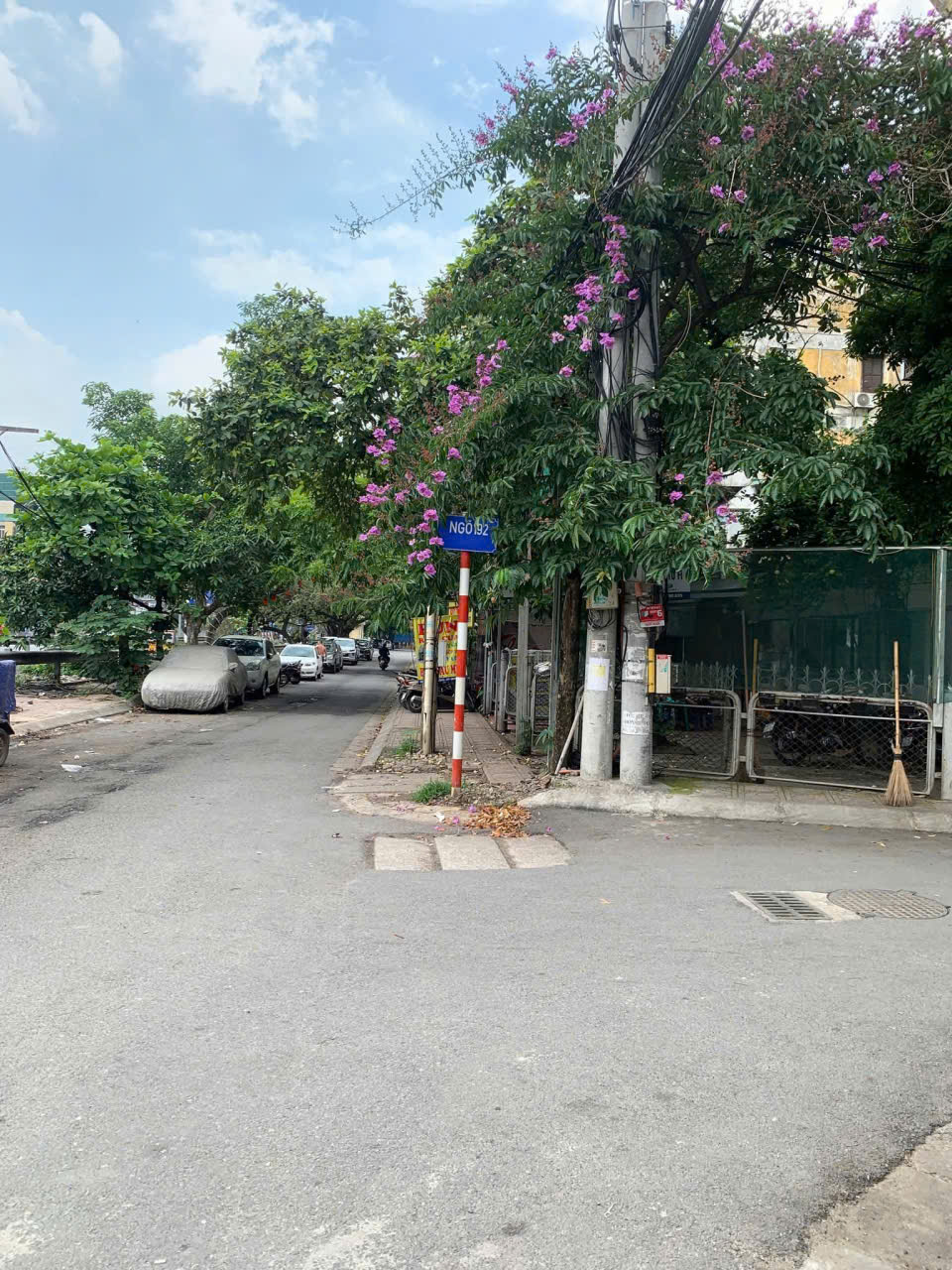 CHO THUÊ VĂN PHÒNG 192 GIẢI PHÓNG GẦN NGÃ TƯ VỌNG PHƯỜNG PHƯƠNG LIỆT