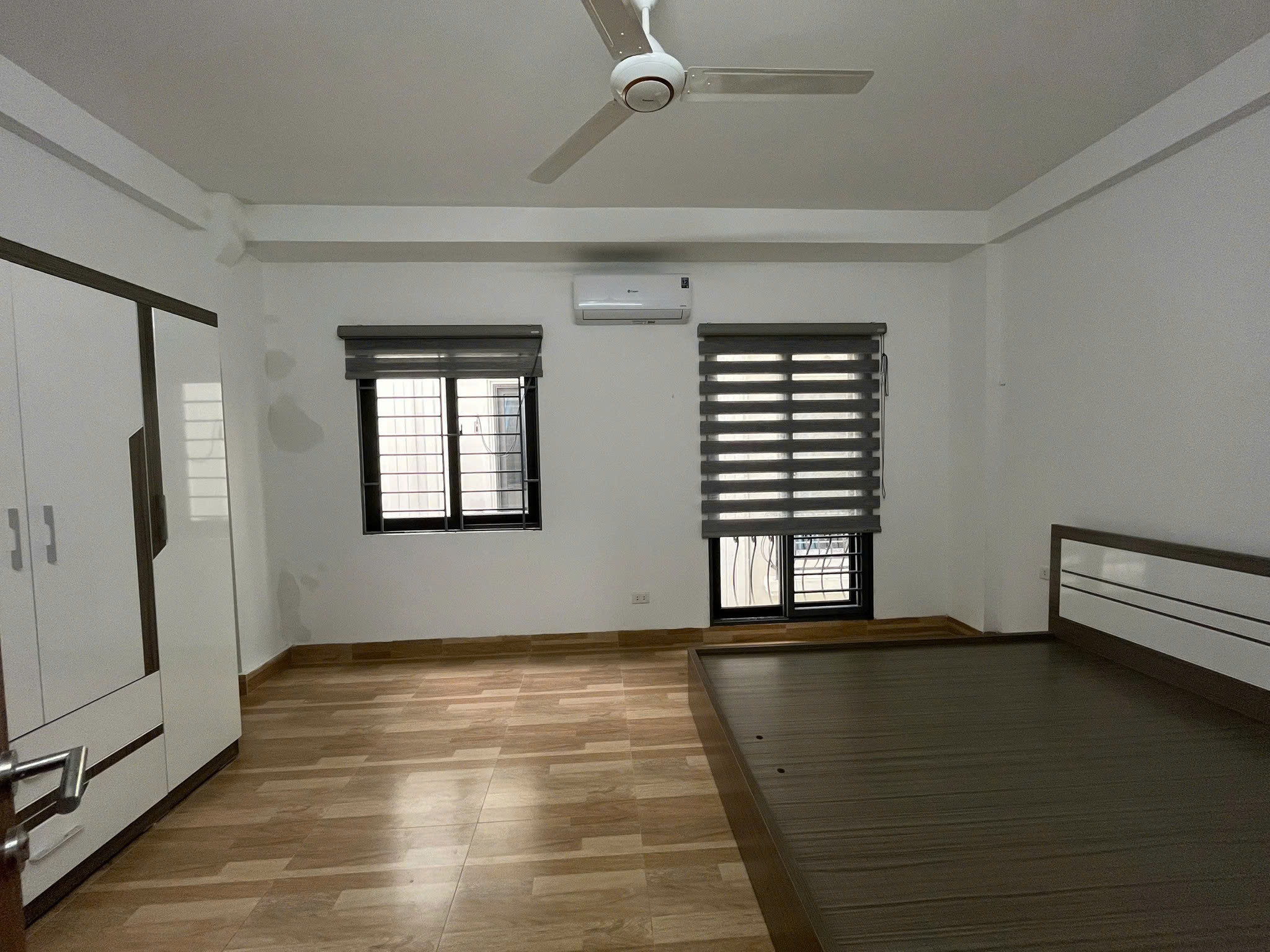 Chính chủ cho thuê nhà nguyên căn 4 tầng tại Hà Đông