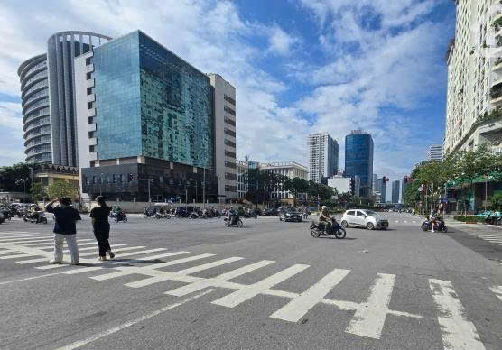 CỰC HIẾM MẶT PHỐ NGUYỄN CHÍ THANH – LÔ GÓC 430M – MẶT TIỀN 12M – 245 TỶ – PHÙ HỢP XÂY TÒA VĂN PHÒNG – KHÁCH SẠN