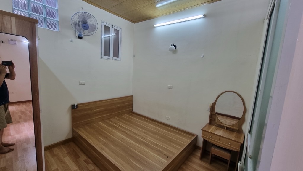 PHỐ CẦU GIẤY-LÔ GÓC-30M RA MẶT PHỐ-46M GIÁ CHỈ 7 TỶ 850