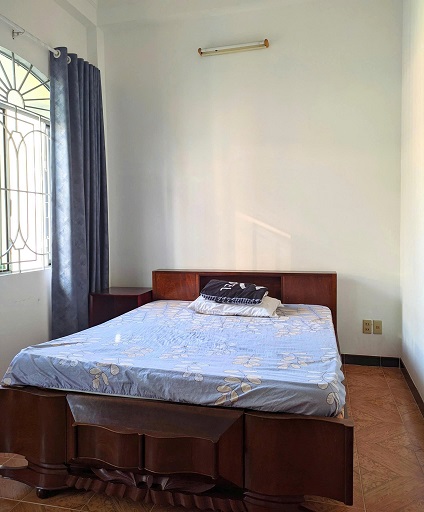 CHO THUÊ PHÒNG RỘNG 25M² (CÓ BAN CÔNG THOÁNG MÁT) NGUYỄN CỬU VÂN BÌNH THẠNH