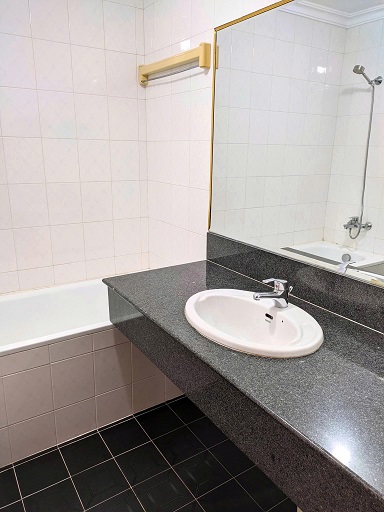CHO THUÊ PHÒNG RỘNG 25M² (CÓ BAN CÔNG THOÁNG MÁT) NGUYỄN CỬU VÂN BÌNH THẠNH