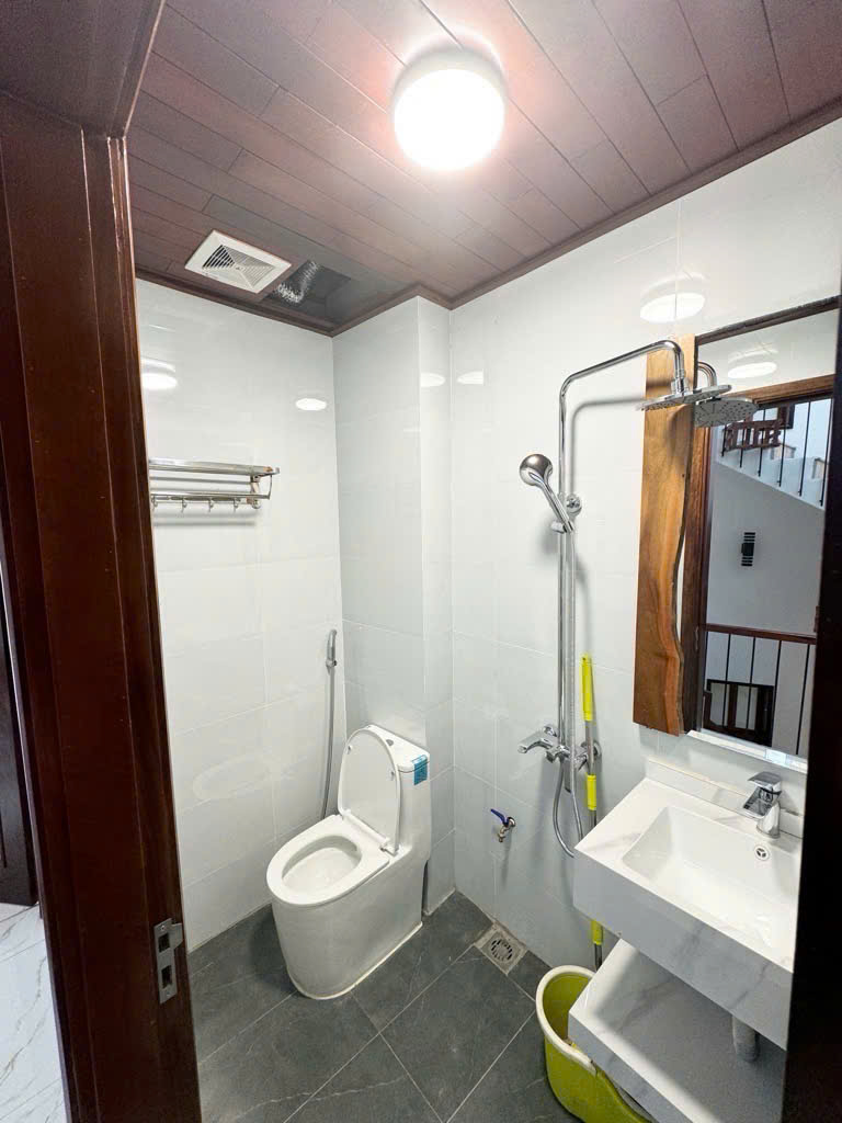 SỞ HỮU NGAY CĂN Nhà 4 Tầng Vị Trí Đẹp tại Khương Trung, Thanh Xuân, Hà Nội