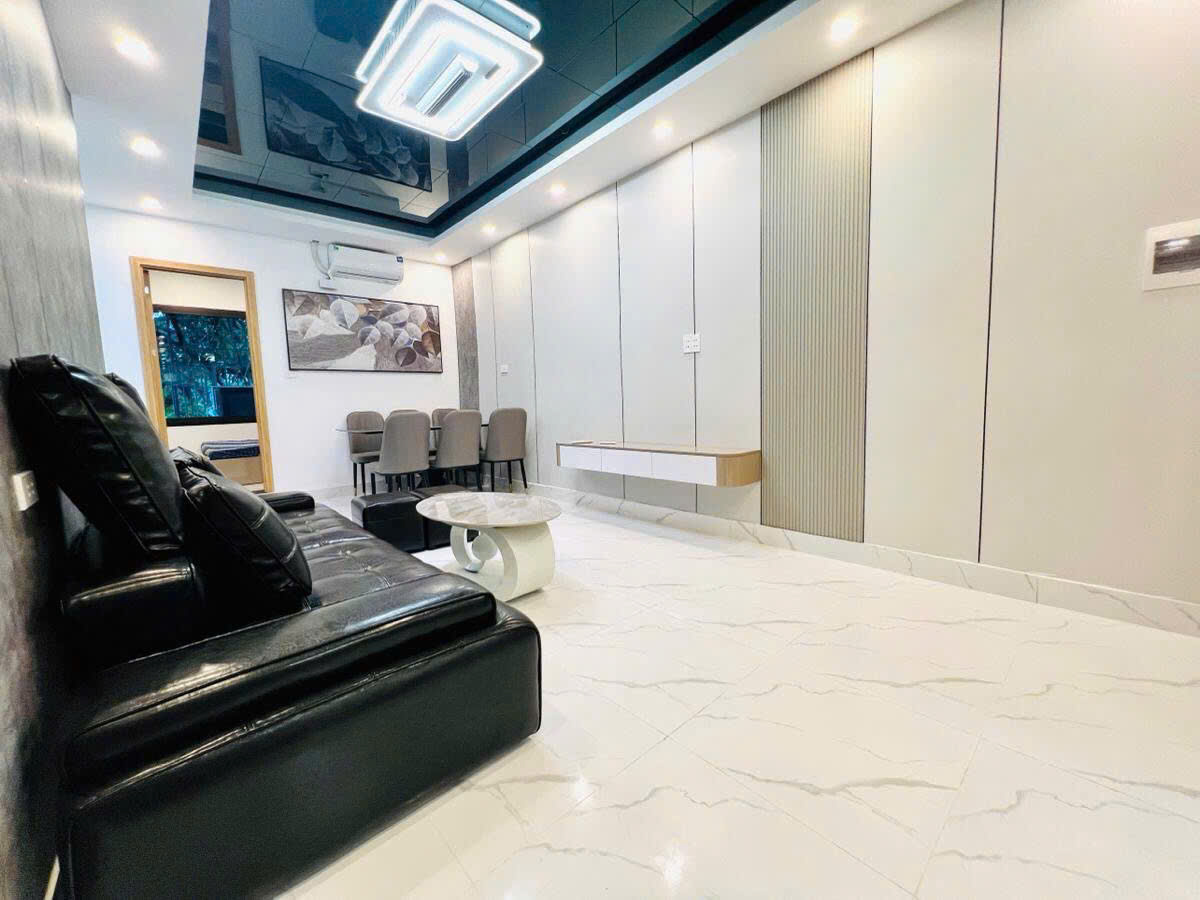 Bán nhà tập thể KIm Liên – Đống Đa full đồ nhà mới đẹp như ảnh dt 80m sổ đỏ chính chủ- sẵn sàng giao dịch
