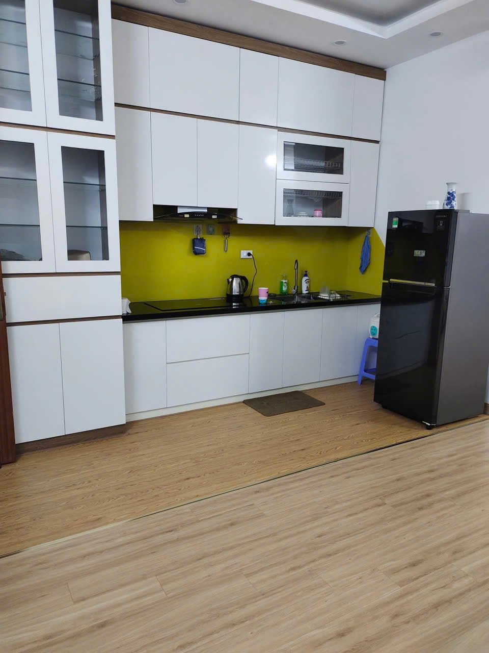 CHO THUÊ CĂN HỘ 2PN 2WC FULL ĐỒ TẠI VP6 LINH ĐÀM