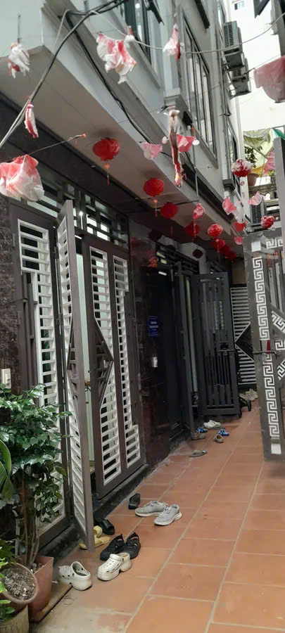 BÁN NHÀ ĐA SỸ – KIẾN HƯNG – HÀ ĐÔNG, NHÀ MỚI ĐẸP 35mx 5 tầng Ở NGAY 6.6 tỷ.