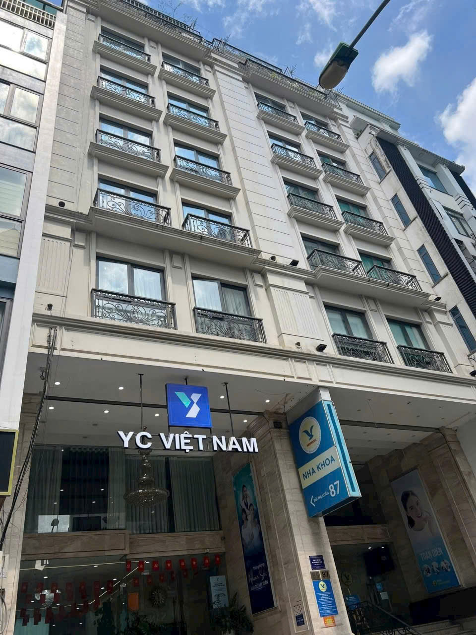 SIÊU PHẨM MẶT PHỐ BÙI THỊ XUÂN MỘT CĂN DUY NHẤT – TỔNG 12 TẦNG. GỒM 10 TẦNG NỔI – 2 HẦM – MẶT TIỀN KHỦNG – SỔ HOÀN CÔNG – PCCC
