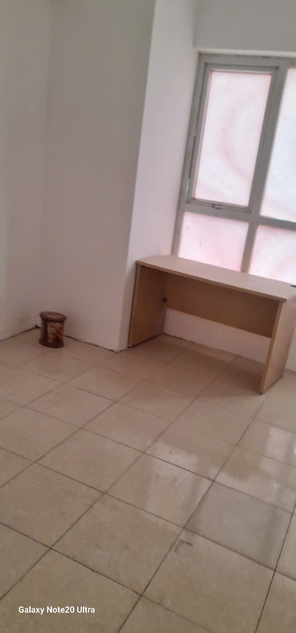 Cần cho thuê gấp căn hộ rộng rãi, thoáng mát tại chung cư 103 Văn Quán