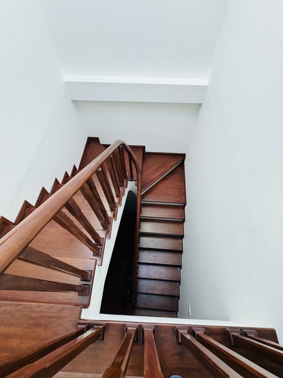 BÁN NHÀ HOÀNG VĂN THÁI- THANH XUÂN, 42/47 M2, 4 TẦNG, MT 4,1 M, GIÁ 18 TỶ.