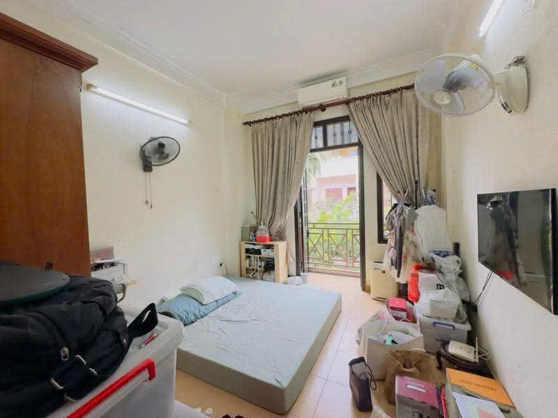 Bán nhà Bạch Đằng, HBT 45m x 4PN, vỉa hè, ô tô, KD, giá 16.3 tỷ. LH: 0366051369