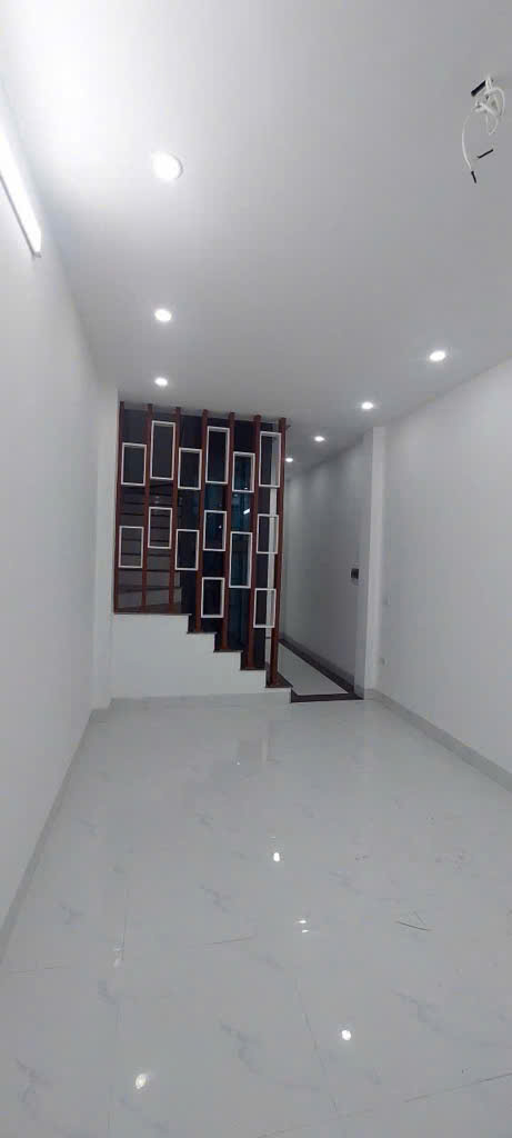 Siêu phẩm Tây Hồ 54m, 5 tầng thang máy, oto đỗ cửa đường trước nhà 5m!