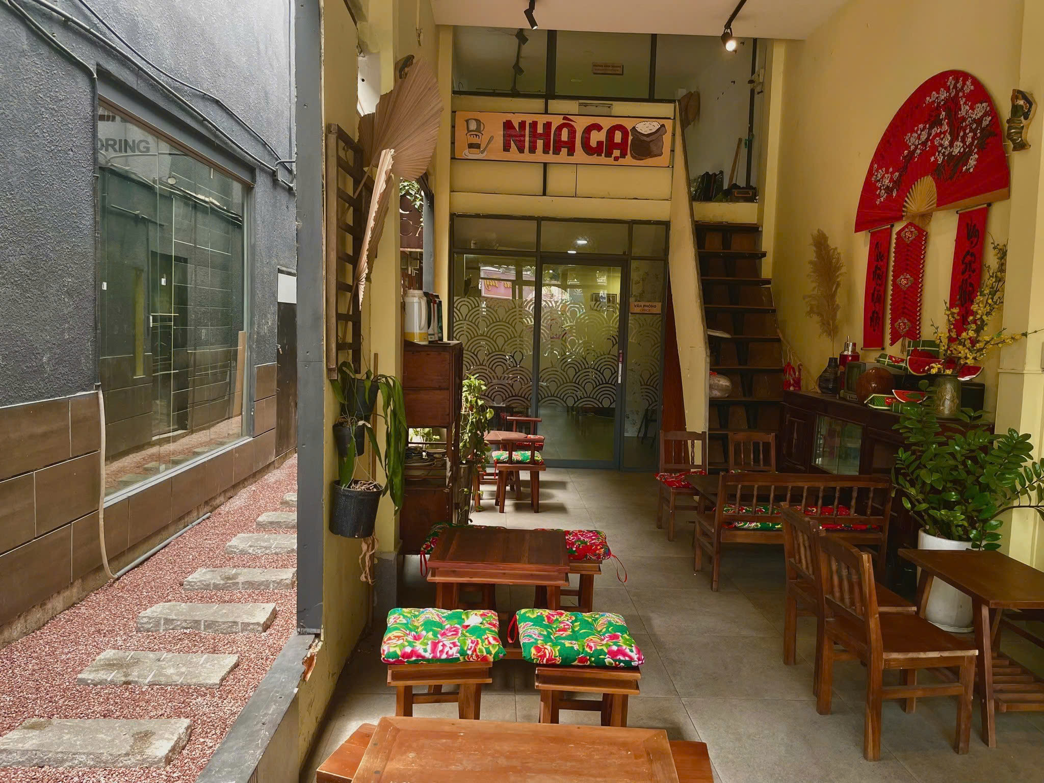 SANG QUÁN CAFE MẶT TIỀN TỈNH LỘ – KHÔNG GIAN 500M2 ĐẸP DOANH THU ỔN ĐỊNH – VÀO LÀ KINH DOANH NGAY
