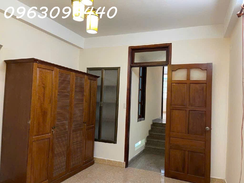 Nhà Mặt Phố Trần Xuân Soạn Q7, 4 Tầng, 52m2, Giá Chỉ 7.4 Tỷ, Sổ Đỏ Trao Tay!