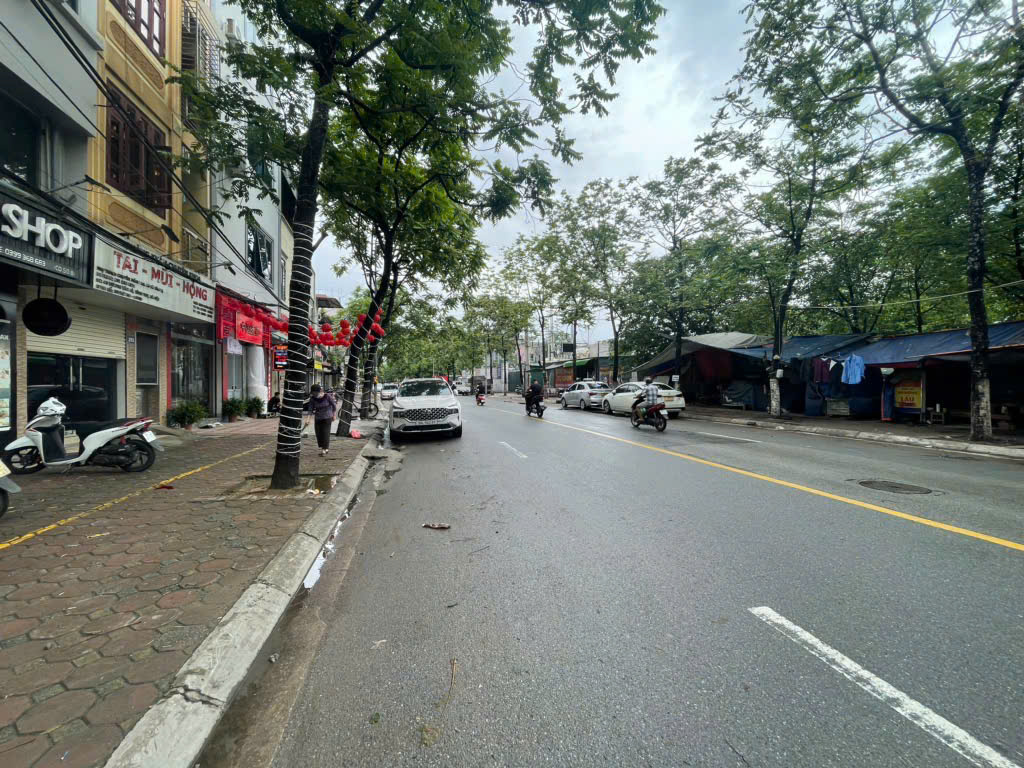 Bán Gâp Đất Dương Văn Bé 59m Ngõ Thông Kinh Doanh Ô Tô Đỗ Cửa Vào Nhà