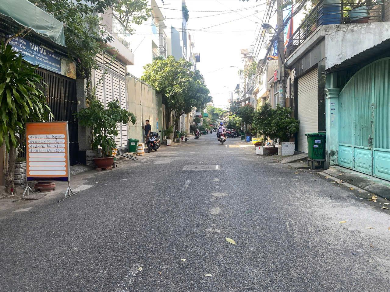 NHÀ ĐẸP BÌNH TÂN 68M2, GẦN LÊ VĂN QUỚI, HẺM Ô TÔ THÔNG 8M, NHỈNH 6 TỶ