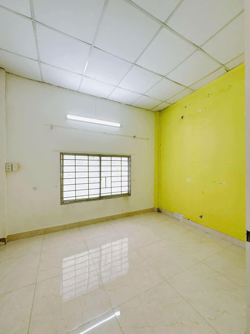 ĐƯỜNG TRƯỚC NHÀ NGANG 4M DIỆN TÍCH NGANG 3.5 X 6 M HƠN 2 TỶ XÍU