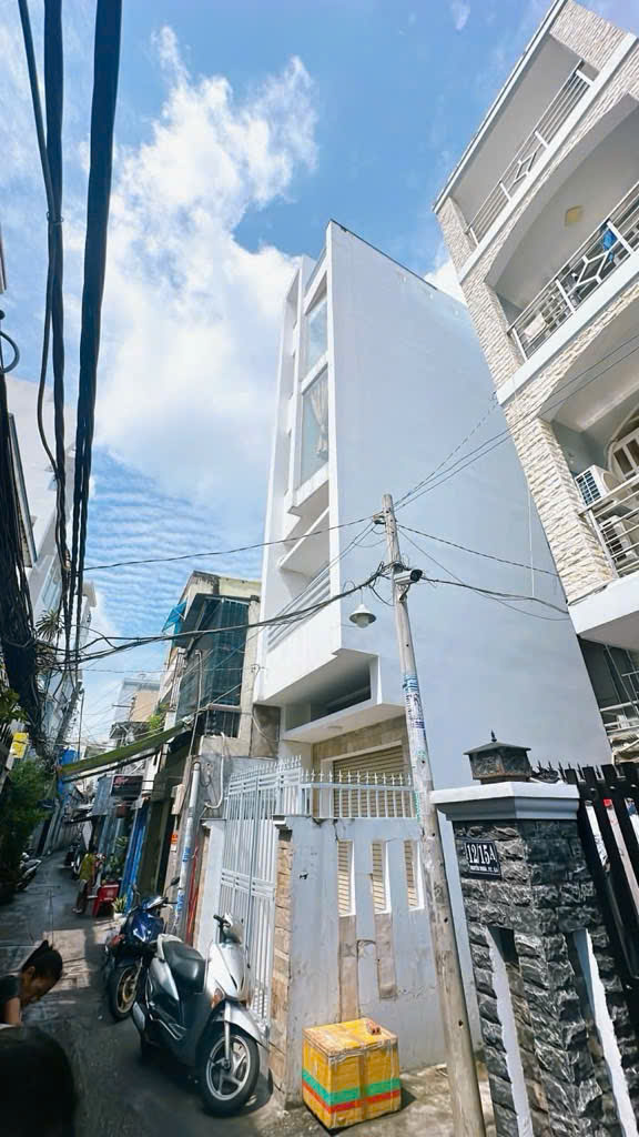DIỆN TÍCH 41 M2 – 6T -THU NHẬP 40 TRIỆU THÁNG CÓ 6 TỶ Q4