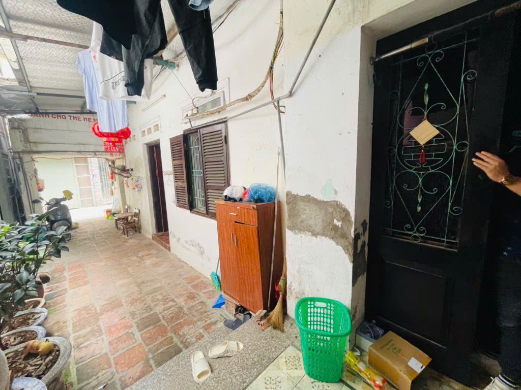 Hiếm Đất Xuân Đỉnh, 60m, MT.4.5m, bán đất tặng nhà, ô tô ngủ trong đất!