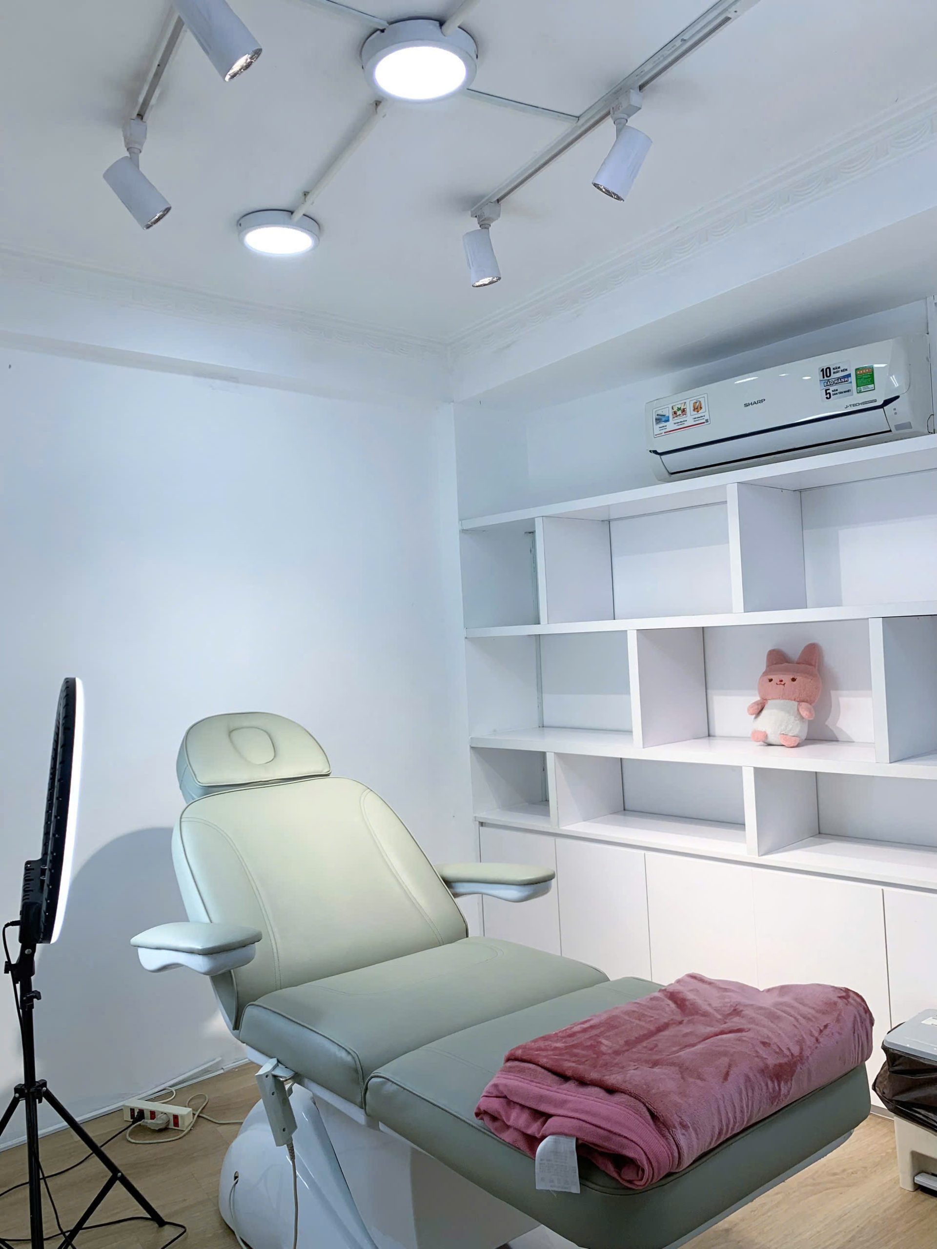 CHÍNH CHỦ CẦN CHO THUÊ MẶT BẰNG Địa chỉ: Đường số4, Cư xá Đô Thành, Phường 4, Quận 3, TP. Hồ Chí Minh