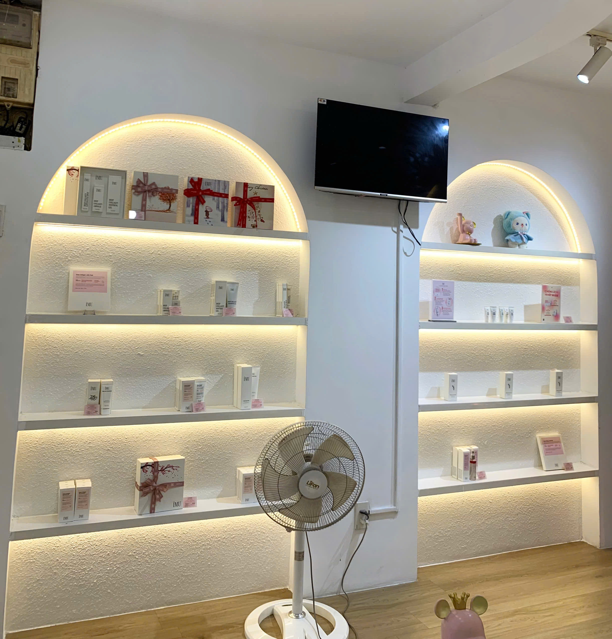 CHÍNH CHỦ CẦN CHO THUÊ MẶT BẰNG Địa chỉ: Đường số4, Cư xá Đô Thành, Phường 4, Quận 3, TP. Hồ Chí Minh