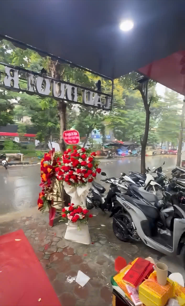 SANG NHƯỢNG ( THANH LÝ ) CỬA HÀNG ĂN UỐNG VỊ TRÍ ĐẮC ĐỊA TẠI PHỐ THÁI HÀ , LÁNG HẠ, ĐỐNG ĐA , HÀ NỘI