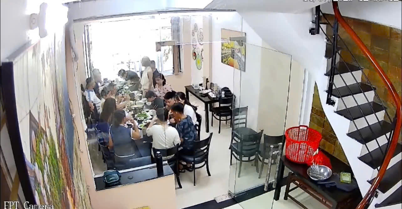 SANG NHƯỢNG ( THANH LÝ ) CỬA HÀNG ĂN UỐNG VỊ TRÍ ĐẮC ĐỊA TẠI PHỐ THÁI HÀ , LÁNG HẠ, ĐỐNG ĐA , HÀ NỘI