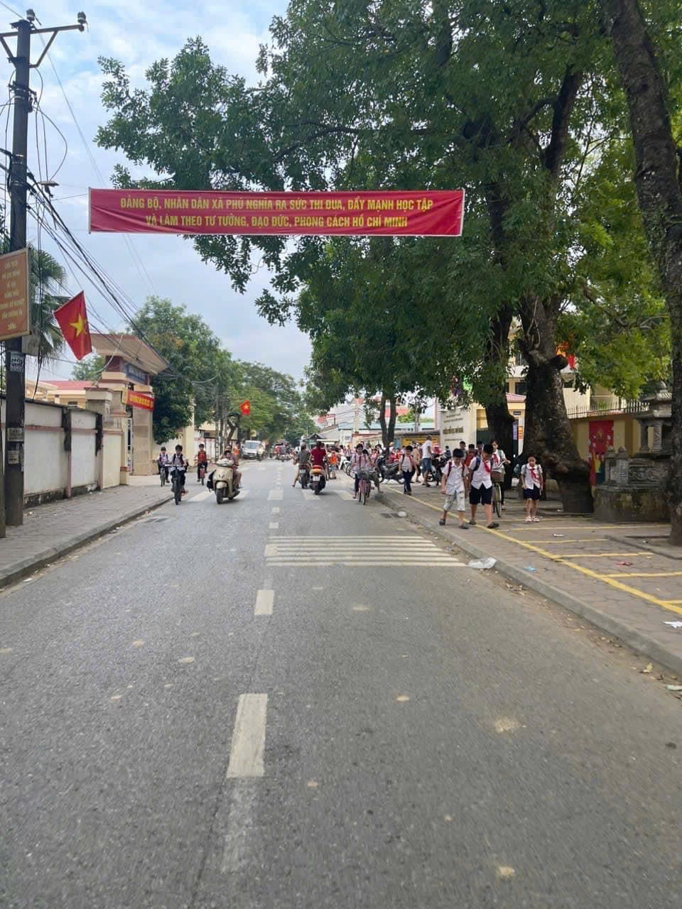 HÀNG HIẾM ĐẤT GẦN KHU CÔNG NGHIỆP 81,1M TẠI P-HÚ NGHĨA-CHƯƠNG MỸ-HÀ NỘI