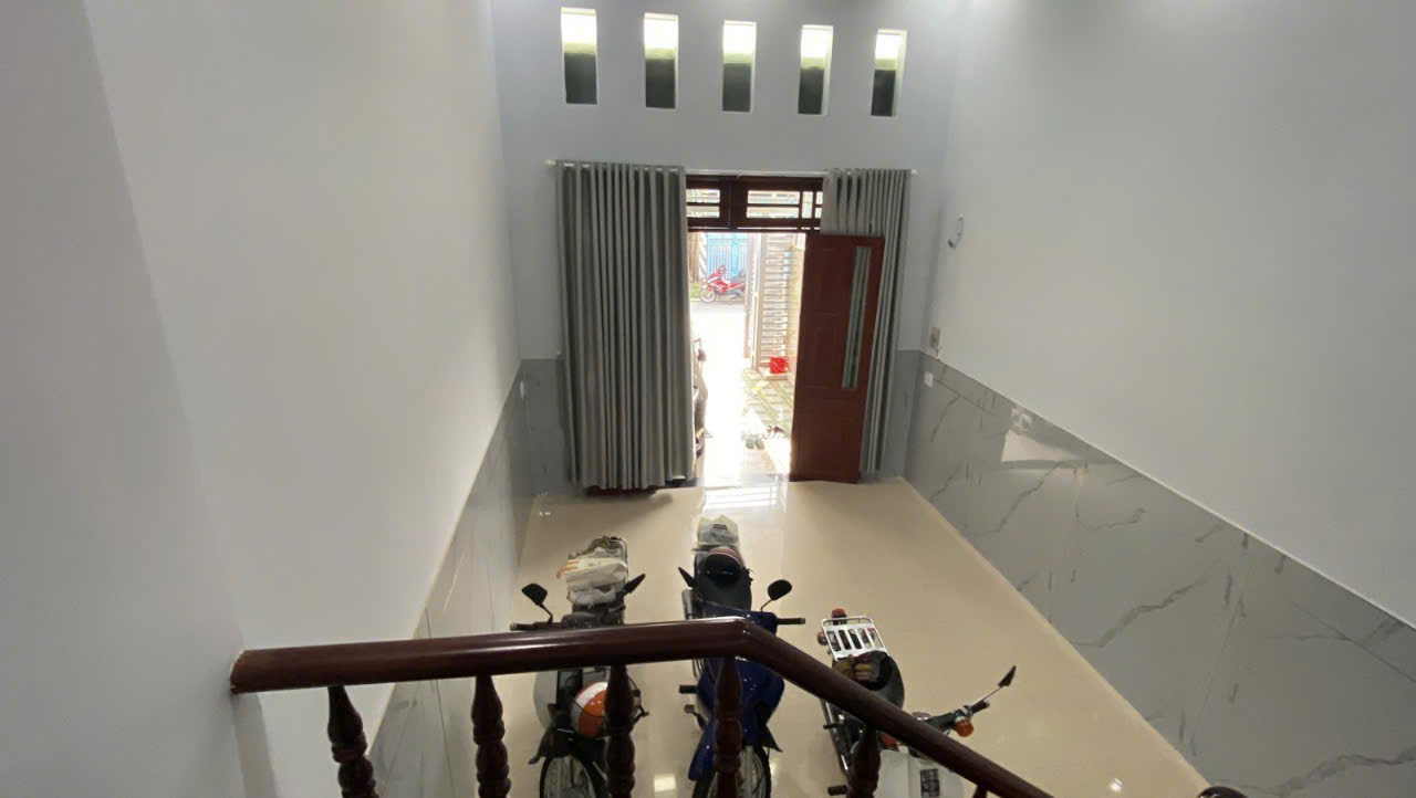 HIẾM! NHÀ 2 TẦNG – HẺM XE HƠI ĐỖ XUÂN HỢP – 86M2, 2TẦNG – CHỈ 4.4 TỶ. – 0909323881