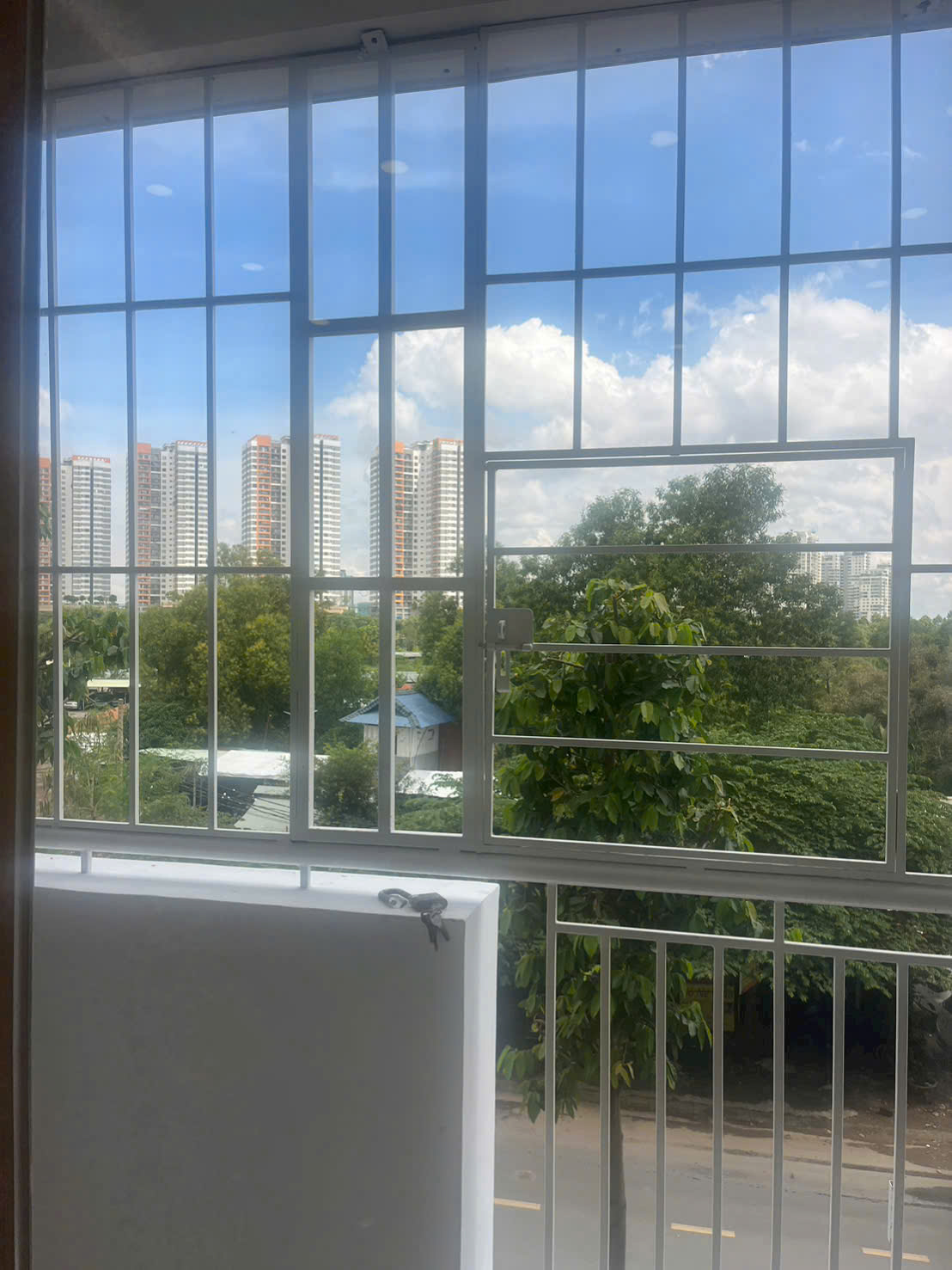 Căn hộ Quận 2 view Thủ Thiêm, 70m2 có sổ, thang máy chỉ 4ty150