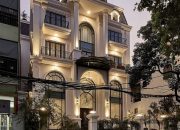 EM KHÔNG CHỈ LÀ NHÀ MÀ E LÀ CUỘC SỐNG XA HOA – SIÊU PHẨM BUILDING MẶT PHỐ CAO BÁ QUÁT – VỊ TRÍ ĐẮC ĐỊA – SỔ VUÔNG, NỞ HẬU, 1 SỔ – GIÁ TỐT. EM LÀ CĂN NHÀ SINH RA CHỈ GIÀNH CHO GIỚI TINH HOA.VIỆT KIỀU VÀ ĐẠI GIA